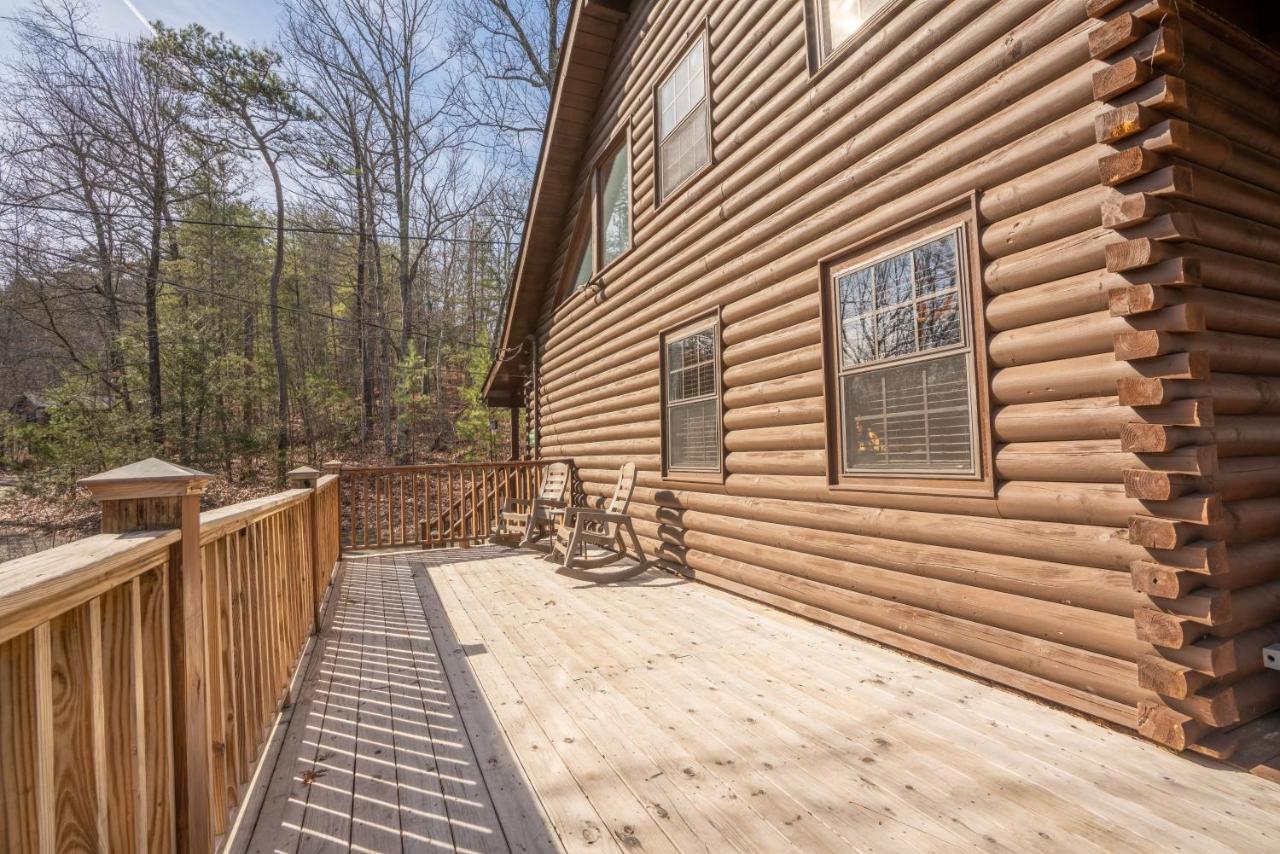 Comfort Cabin Bearway To Heaven W Private Hot Tub Pigeon Forge Eksteriør billede