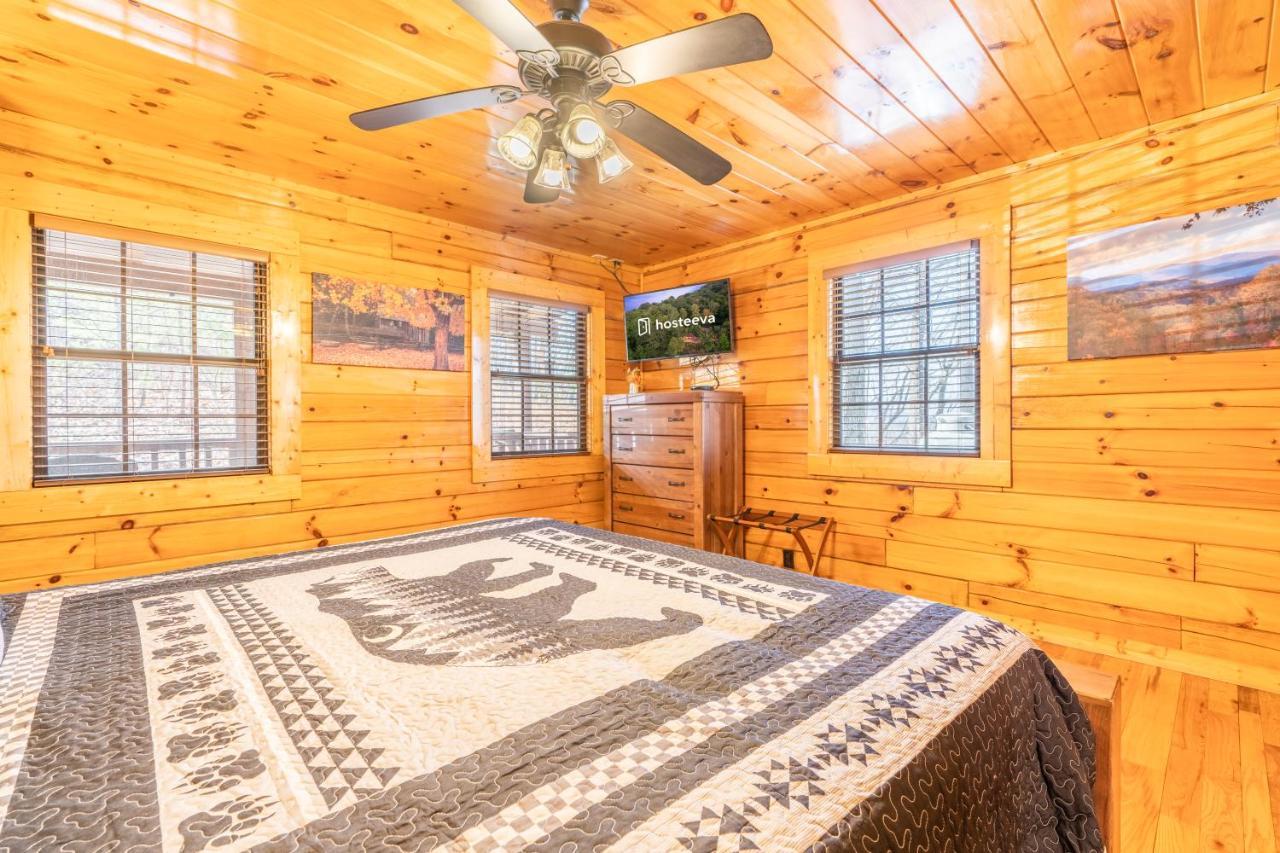 Comfort Cabin Bearway To Heaven W Private Hot Tub Pigeon Forge Eksteriør billede
