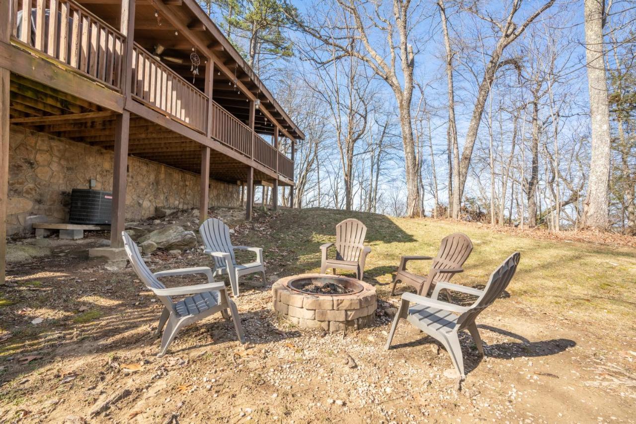 Comfort Cabin Bearway To Heaven W Private Hot Tub Pigeon Forge Eksteriør billede